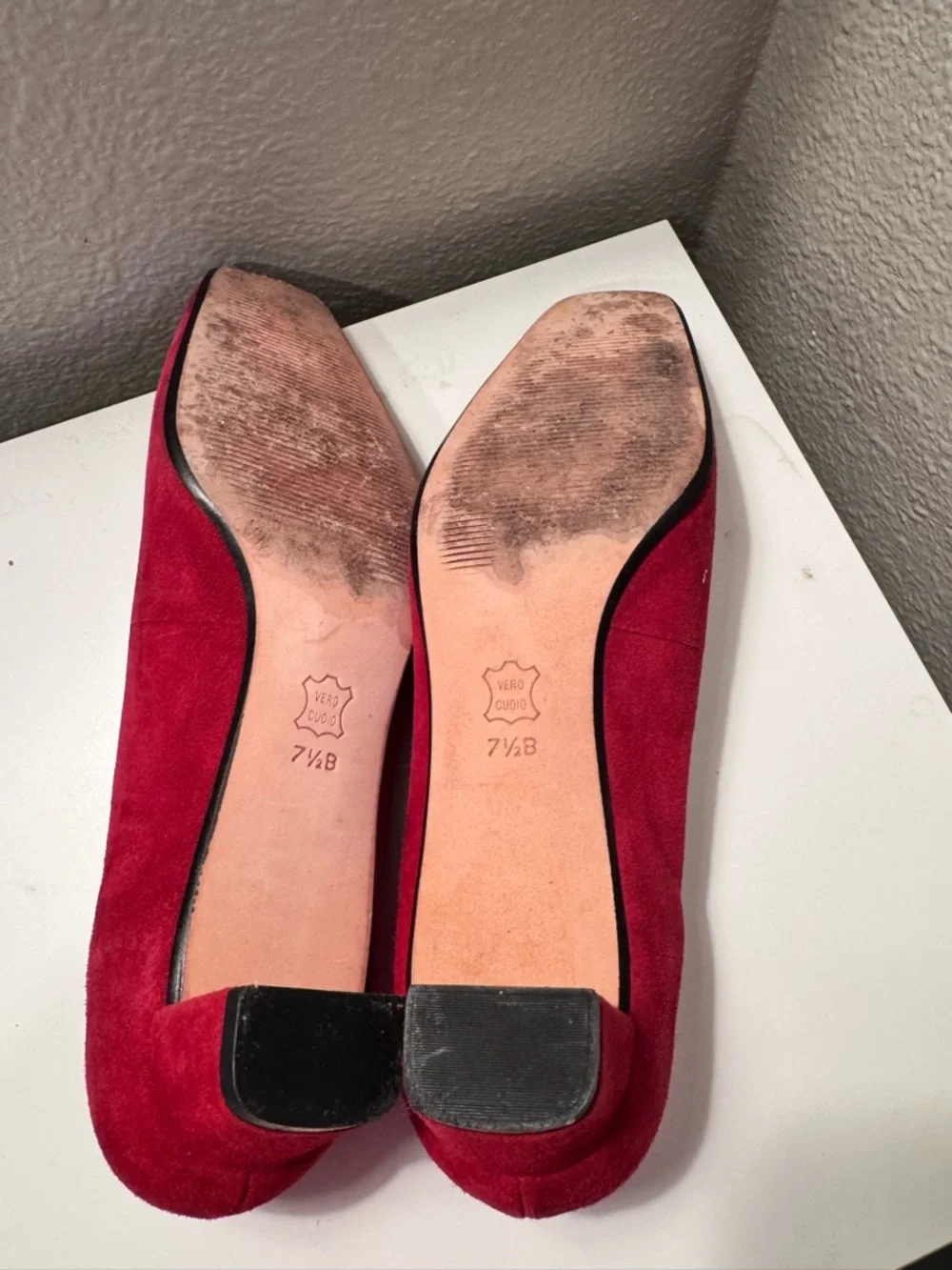 Talbots Crimson Suede Bow-Accent Square-Toe Heels - Picture 6 of 6